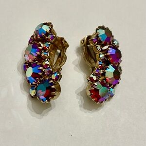 Vintage, Weiss Purple Iridescent Earrings 1 1/2in x 1/2in